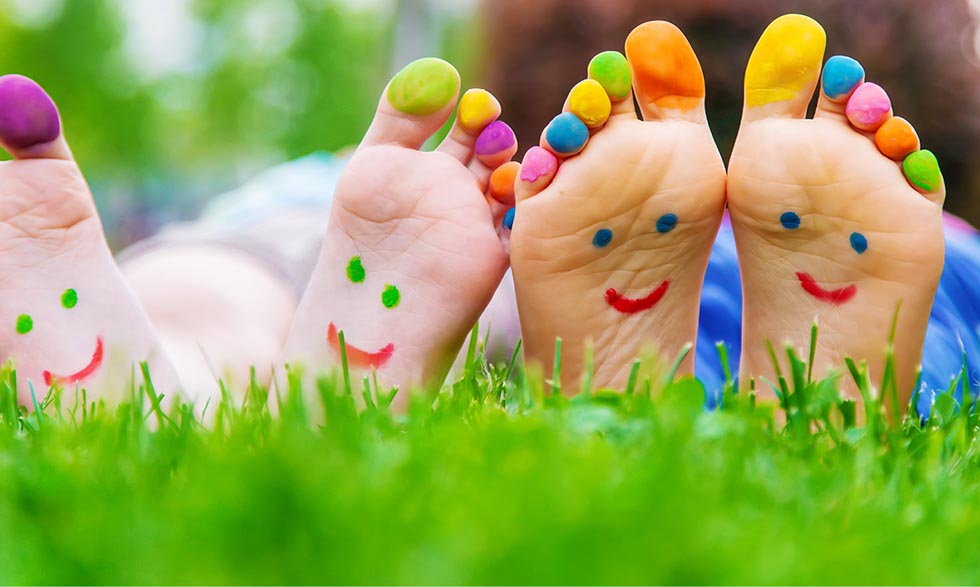 7 Cara Mengoptimalkan Kesehatan Kaki di Tempat Kerja